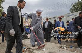 شاهد بالصور.. وكيل المرجعية يشارك في حملة تنظيف شوارع كربلاء
