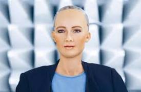 الروبوت السعودية صوفيا:  البشر محظوظون وارغب في انجاب طفلة