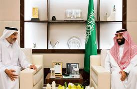 عبد الله آل ثاني: حاولت الانتحار و"المحمدان" طامعان في ثروة قطر