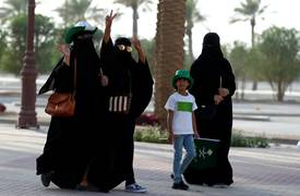  السعودية تسمح للمرأة بالعمل التجاري دون موافقة ولي الأمر