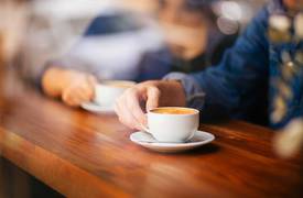 دراسة جديدة تكشف فائدة القهوة للرجال