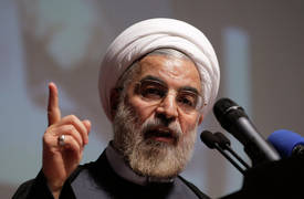 روحاني "يرفض" استقالة وزير خارجية ايران "الانستغرامية"
