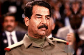 فيديو .. توزيع وجبات إفطار بــ اسم "صدام حسين" ..