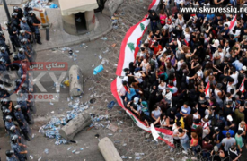 بالفيديو .. لحظة "مقتل" احد المتظاهرين اللبنانيين ..