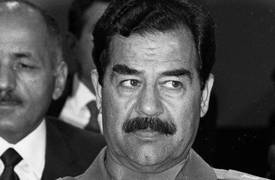 "القاسم" مذيع الجزيرة .. يكتب تغريدة من العيار الثقيل عن "صدام حسين" ..!