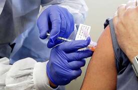 امريكا.. توفير لقاحات تكفي لتطعيم كل السكان بحلول نهاية الصيف