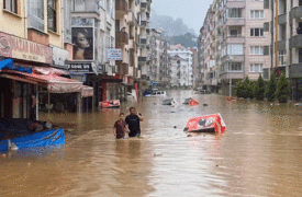 سيول وفيضانات عارمة شمال تركيا