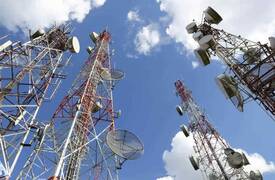وزارة الاتصالات تعلن تورط موظفين بعمليات تهريب الانترنت