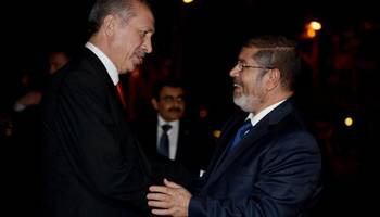 أردوغان ينعى مرسي ويصفه بالـ