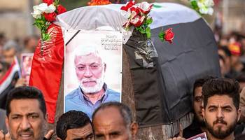 جثمان ابو مهدي المهندس سيُنقَل إلى النجف مباشرة بعد تشييعه في محافظة البصرة.