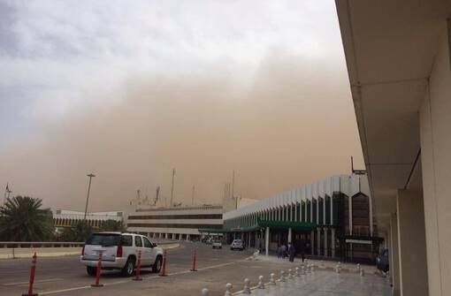 تعليق الرحلات الجوية في مطار بغداد والنجف واربيل بسبب العاصفة الترابية