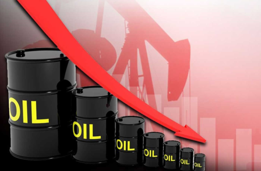 انخفاض أسعار النفط لــــ لاسبوع الثالث على التوالي وخام برنت يسجل 74 دولاراً للبرميل