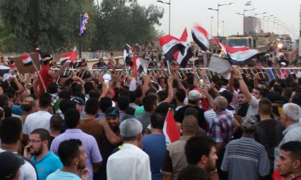 بالفيديو  متظاهرون ينادون  عمار ابو النسوان في إشارة لرئيس المجلس الأعلى الإسلامي