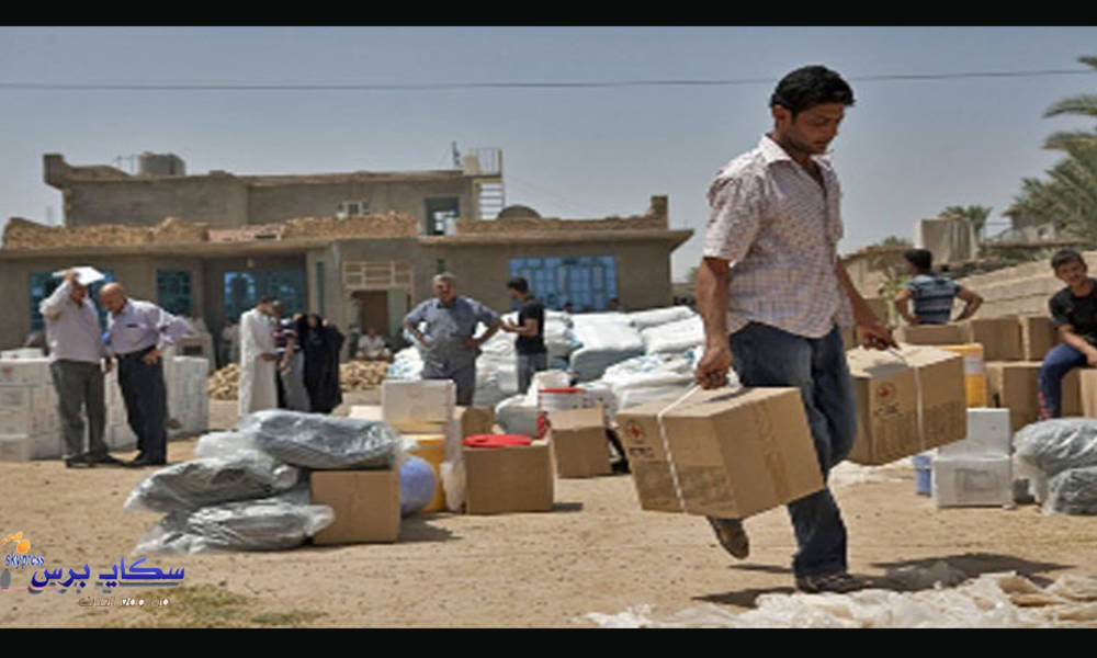وزارة الهجرة تعلن توزيع اكثر من 2200 من المساعدات الانسانية على الاسر النازحة في النجف وكربلاء