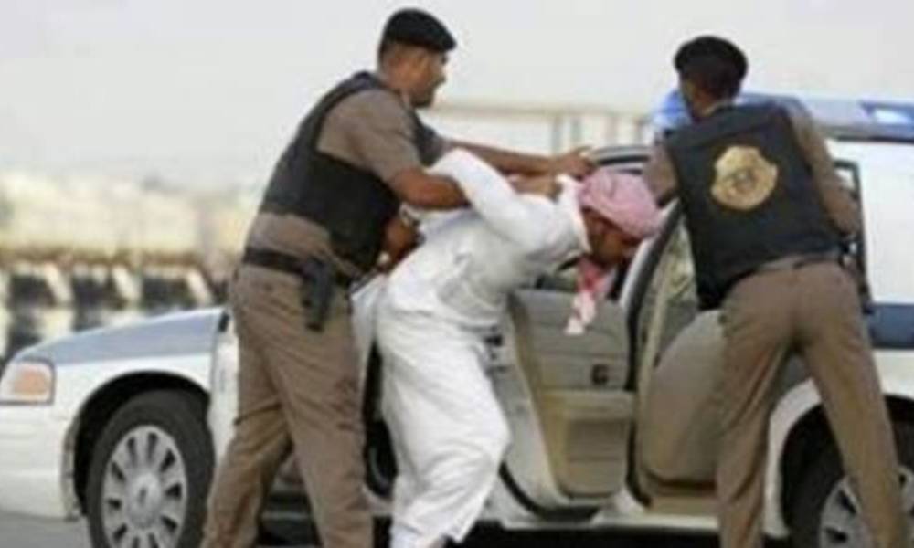 السعودية تعلن القبض على 431 شخصا واحباط تفجيرات استهدفت مساجد