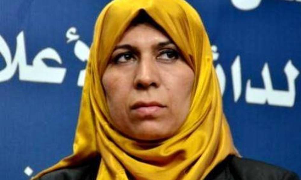 نائبة كردية تطالب حكومتي بغداد واربيل باتفاق نفطي يخدم مصلحة الطرفين