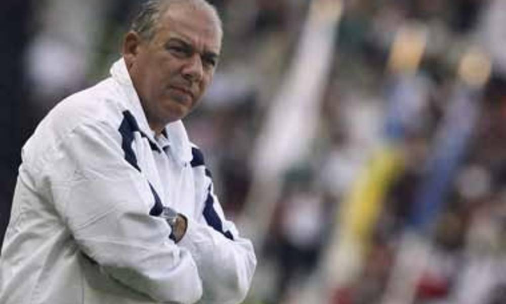 علوان يستدعي لاعبين جدد للمنتخب الوطني