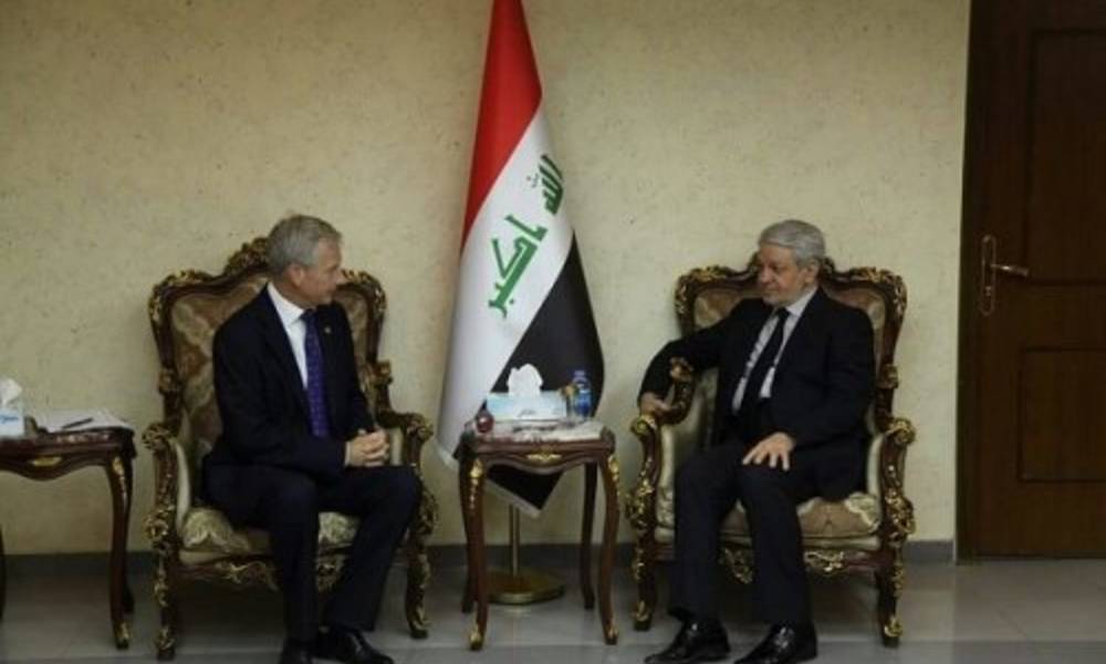 وزير النقل يوجه بتقديم التسهيلات لشركة BP البريطانية