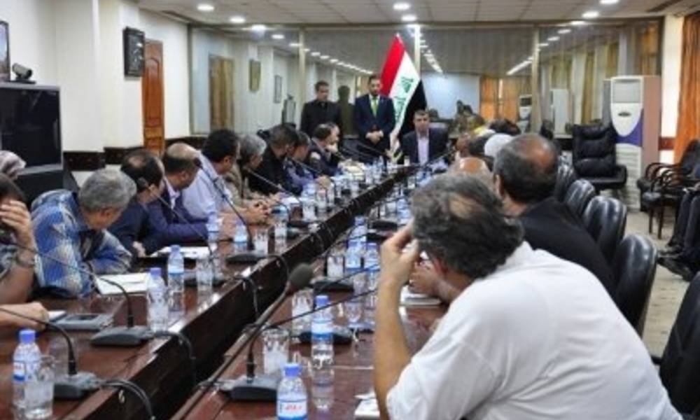 الصناعة تعتزم دمج شركاتها لمعالجة الترهل الاداري
