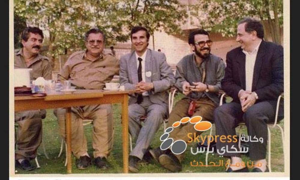 صورة نادرة .... احمد الجلبي مع جلال الطالباني في السليمانية