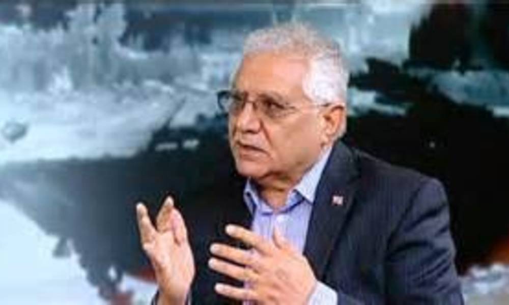 وفيق السامرائي يكشف نقاط التلاقي بين داعش وبارزاني ويؤكد تورط الأخير بـ"التآمر" على العراق