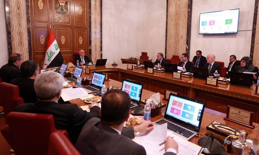 مجلس الوزراء يوافق على تعديل قانون موازنة 2016 ويحيل مدراء عامين للتقاعد