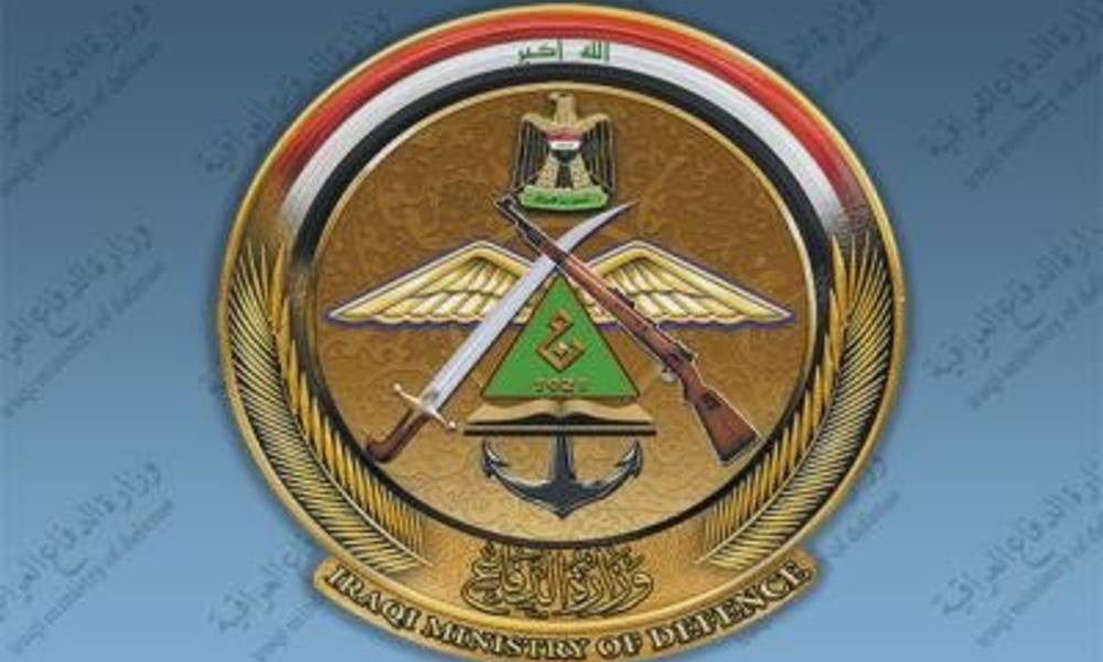 وزارة الدفاع تستلم مقاتلتين طراز "صياد الليل"