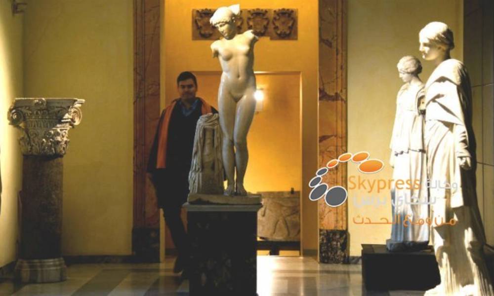 إيطاليا تغطي التماثيل "العارية" بمتحف كابيتوليني بمناسبة زيارة روحاني