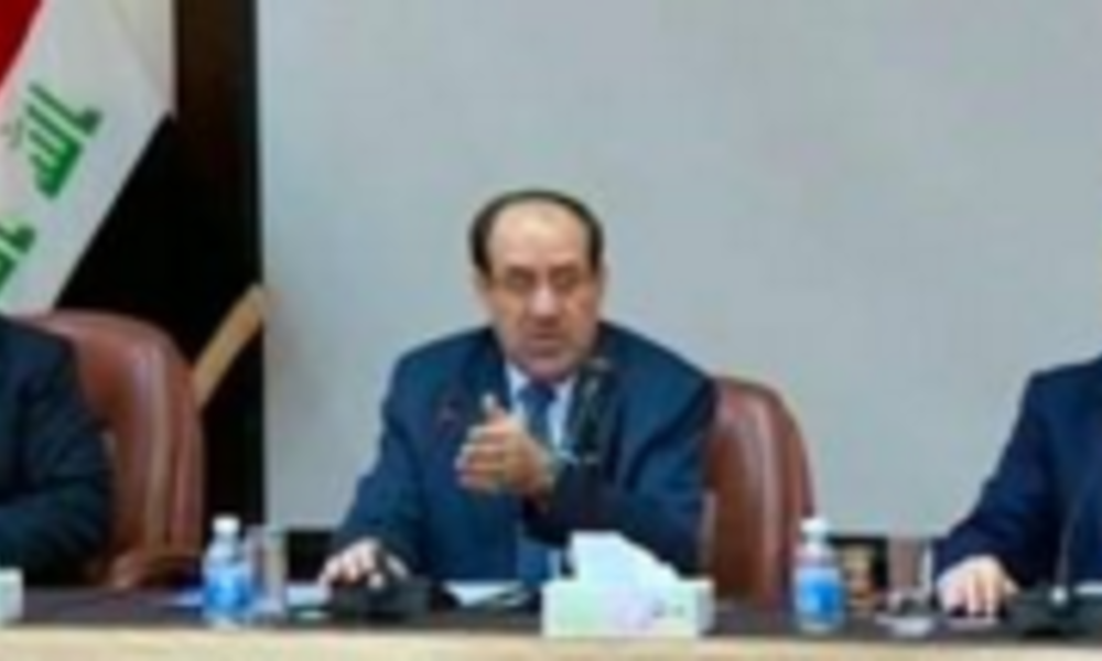 هؤلاء الوزراء التسعة الذين سيُبعدون عن حكومة "التكنوقراط" وقرابة الشهرستاني من السيستاني تنقذه