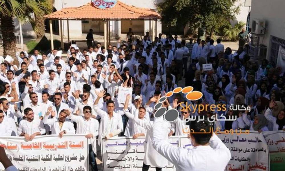 بعد المثنى وكربلاء والكوفة.. ثورة "القمصان البيضاء" تنتقل إلى جامعة بغداد