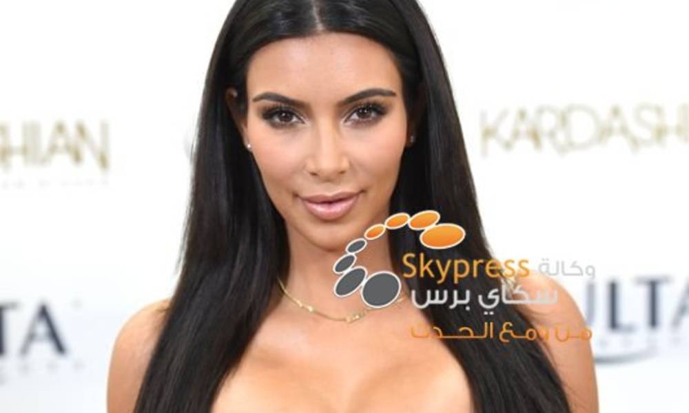 ماهو المرض الذي اعترفت كيم كاردشيان انها مصابة به؟