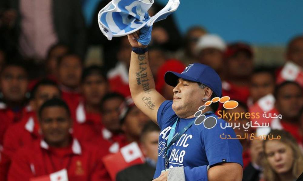 مارادونا يشجع زيدان في هذا "الكلاسيكو"