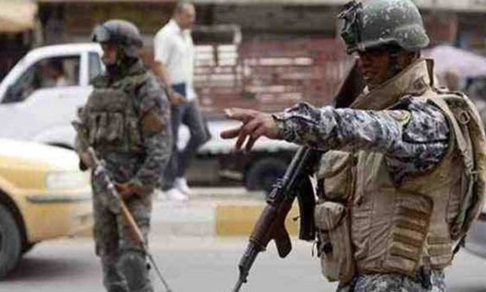 القوات الأمنية  تشدد اجراءاتها في محيط البنك المركزي والرشيد والرافدين