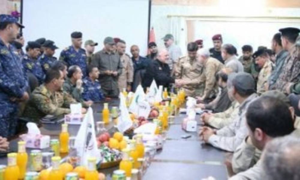 هذه الشخصيات السياسية التي وصلت اليوم الى مقر عمليات الفلوجة