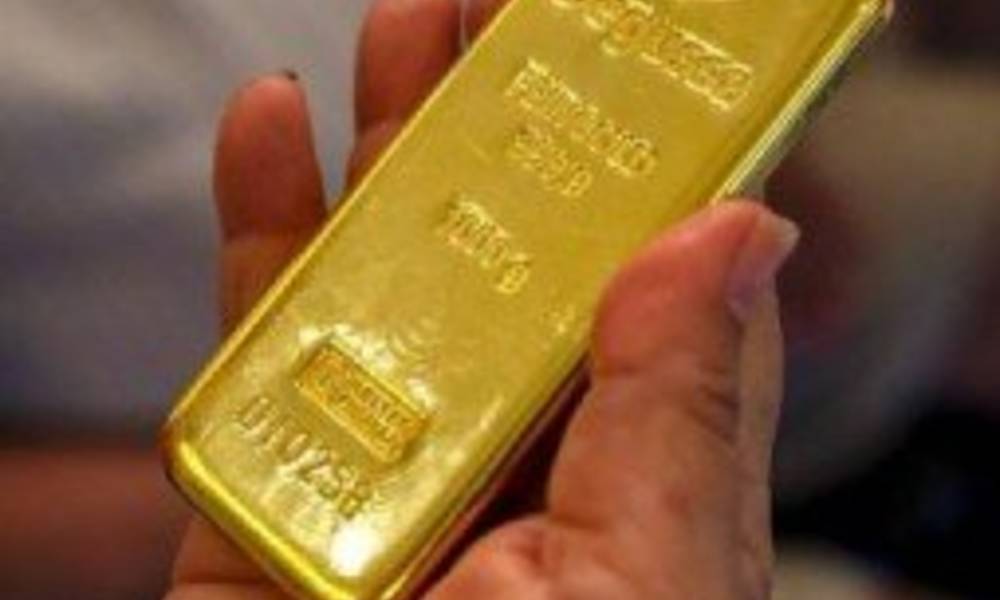 هبوط الذهب إلى أدنى مستوياته في ثمانية أسابيع
