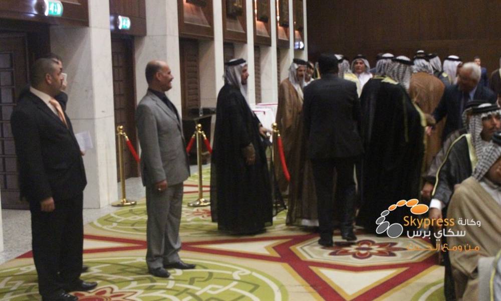 القنصل السعودي يتعرض للضرب خلال مؤتمر عشائر العراق