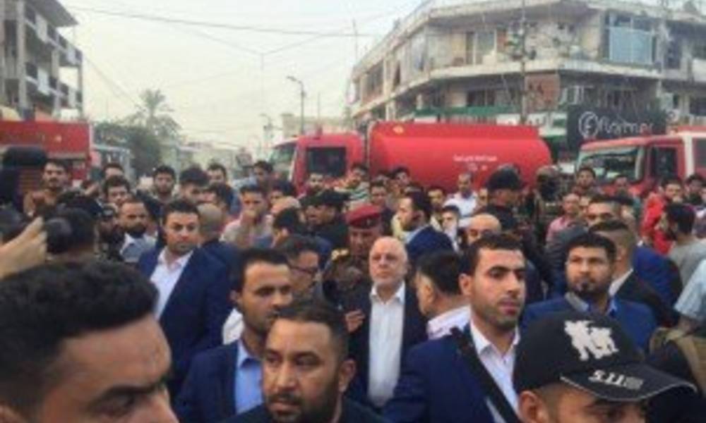 العبادي يأمر باشراك ابناء أهالي الكرادة في حماية منطقتهم