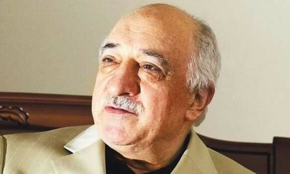 بالصورة ....قائد الانقلاب العسكري التركي