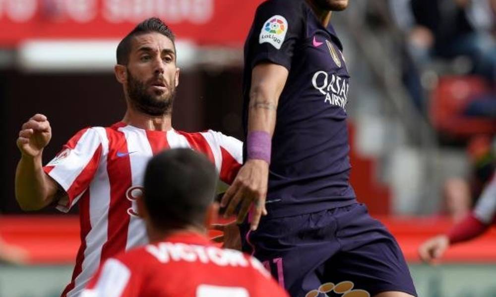 برشلونة يكتسح خيخون ويتصدر الليجا مؤقتًا