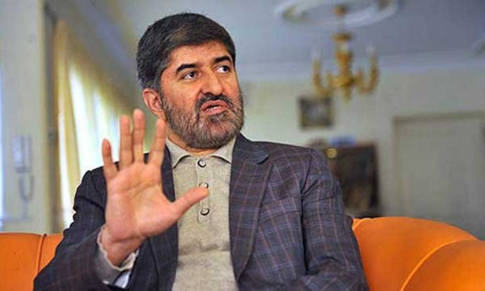 نائب ايراني يتهم مرجعيات شيعية بالتخلف والسبب؟