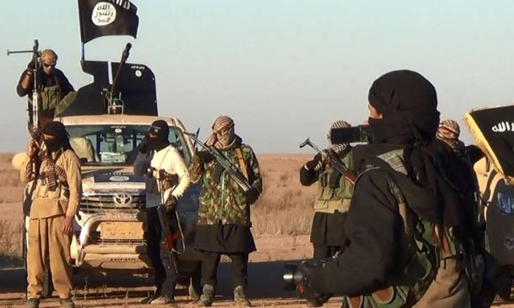 داعش يعدم 25 شخصاً ويقتاد 2000 اخرين الى تلعفر غربي الموصل