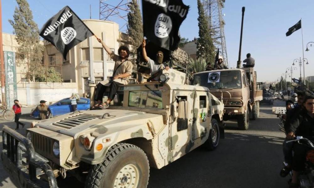 تعرف على "ترسانة داعش العسكرية" التي عثر عليها في ايسر الموصل