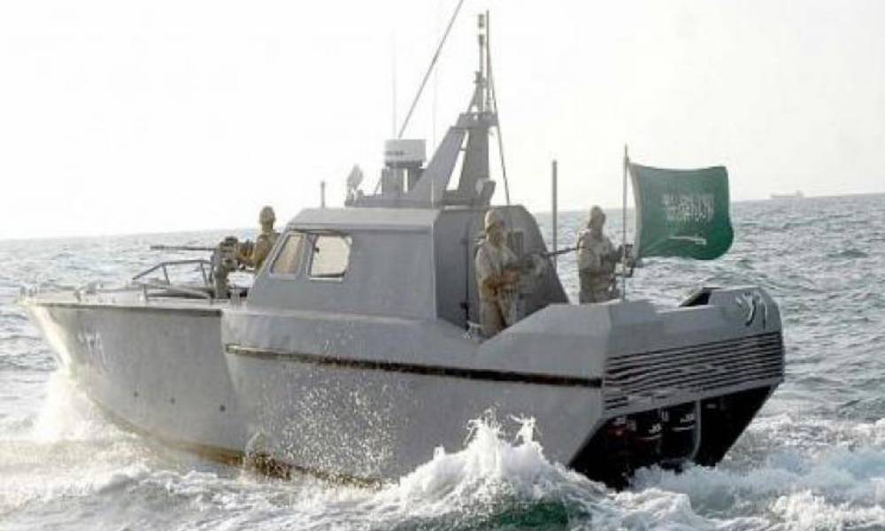 البحرية السعودية تحتجز 3 عناصر من الحرس الثوري الايراني حاولوا استهداف حقل نفطي