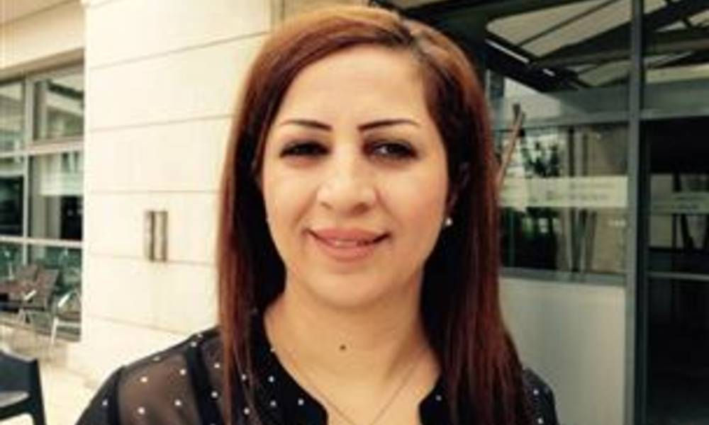 برلمانية كردية تعمل كـ"عاملة تنظيف" في اربيل وناشطون يعلقون:صورني واني ماادري
