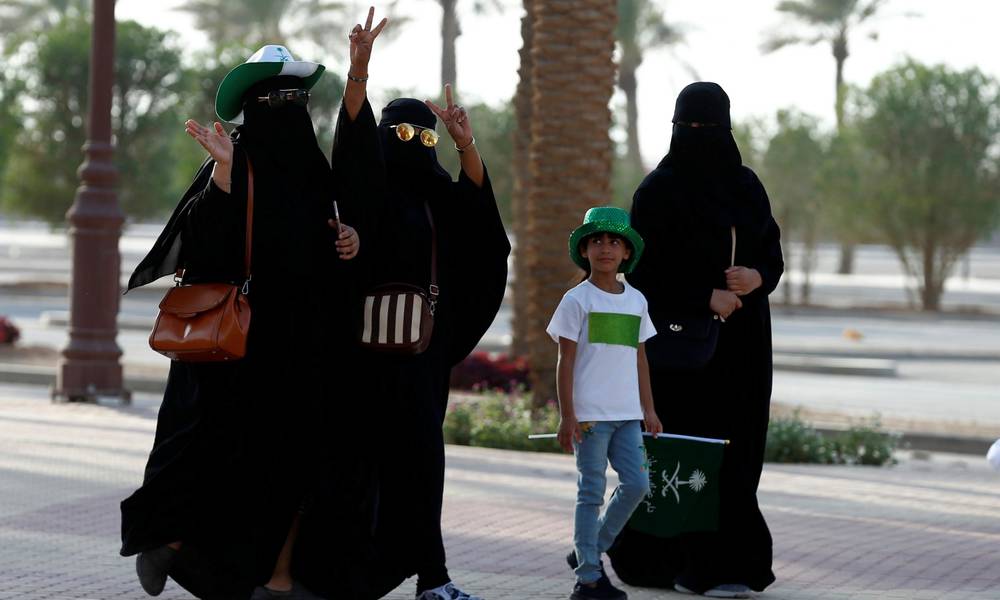  السعودية تسمح للمرأة بالعمل التجاري دون موافقة ولي الأمر