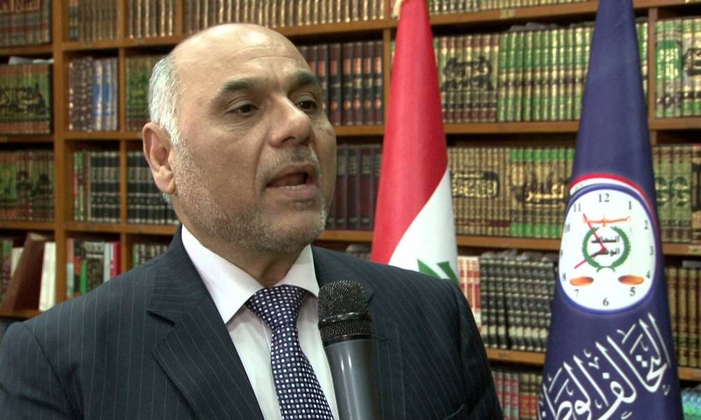 بالفيديو .. نبذة عن شخصية السياسي "عباس البياتي"