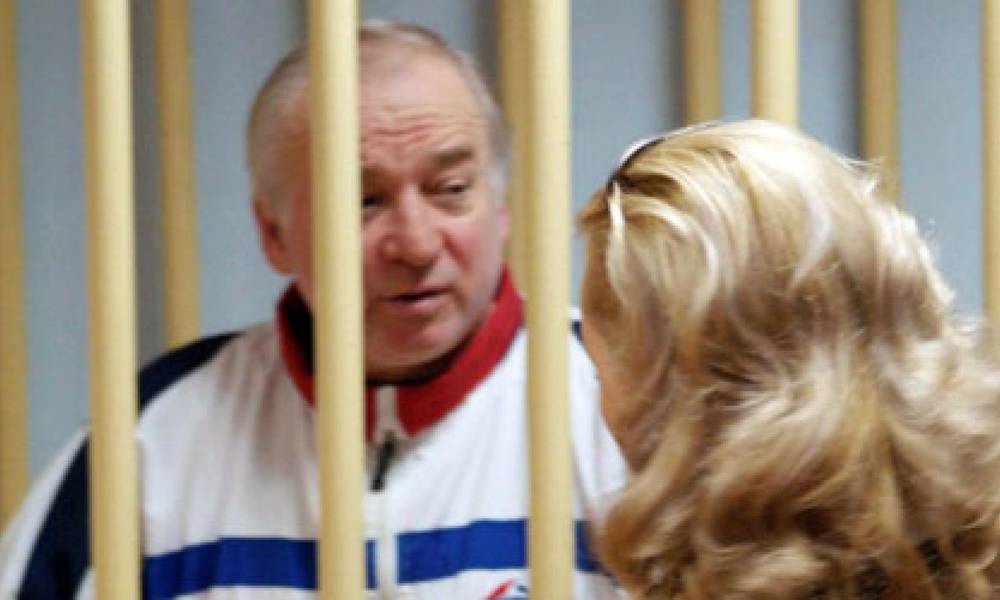 بسبب أزمة الجاسوس...  روسيا تستدعي السفير البريطاني