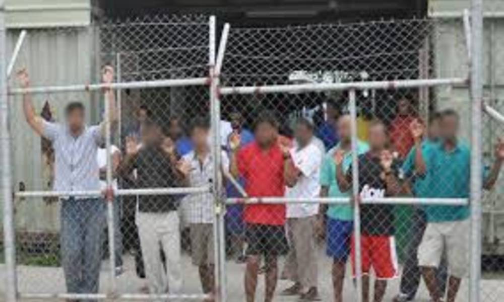 سياسيون أوروبيون يدعون لاتباع الطريقة الأسترالية لمنع وصول طالبي اللجوء 