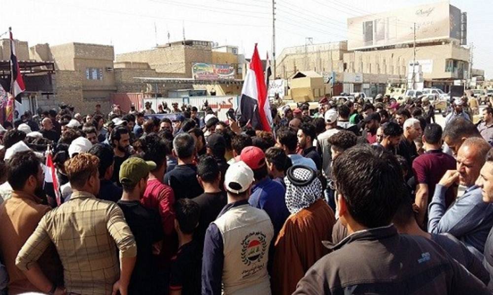 بالفيديو .. التظاهرات تمتد لـ"بغداد".. الزعفرانية "تتظاهر" احتجاجا على تردي الكهرباء ونقص الماء
