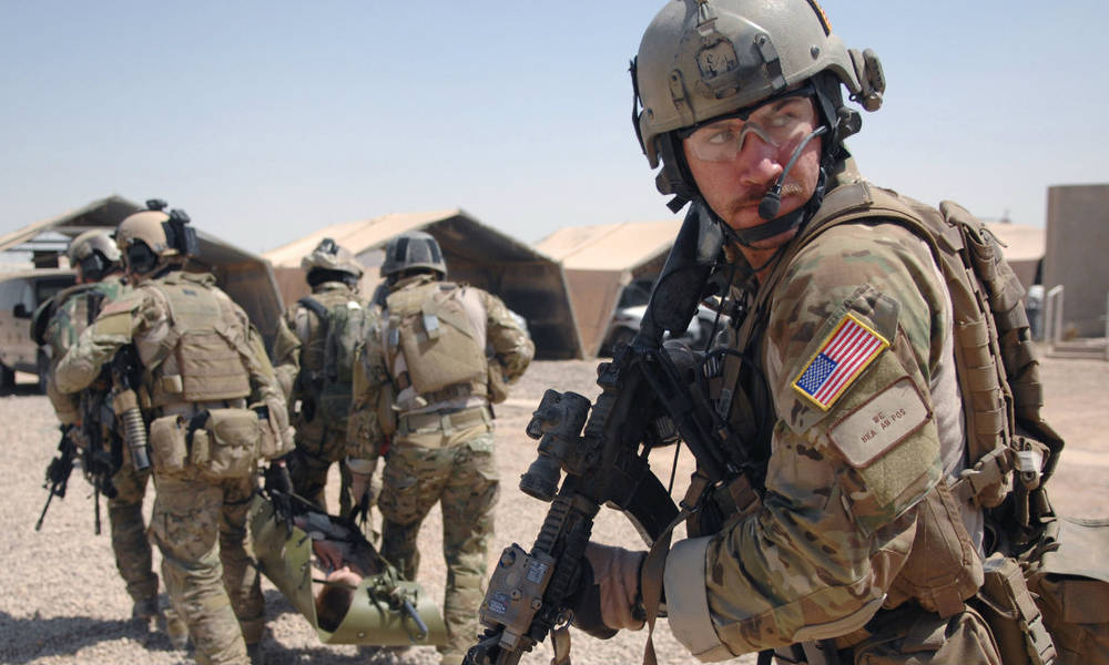 موقف "يناقض" ما تردده الفصائل المسلحة .. رئيس أركان الجيش "يعظم" دور القوات الامريكية في العراق